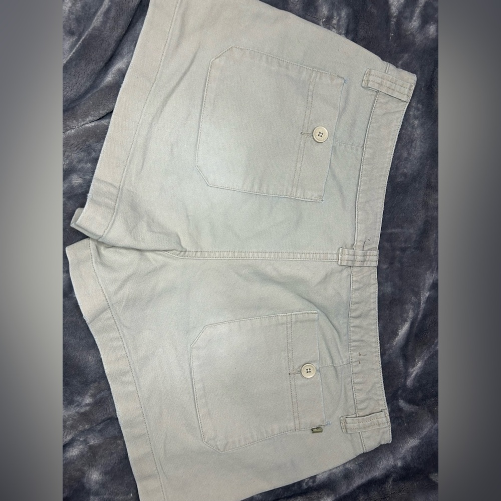 AMERICAN EAGLE SHORTS - Picture 3 of 5